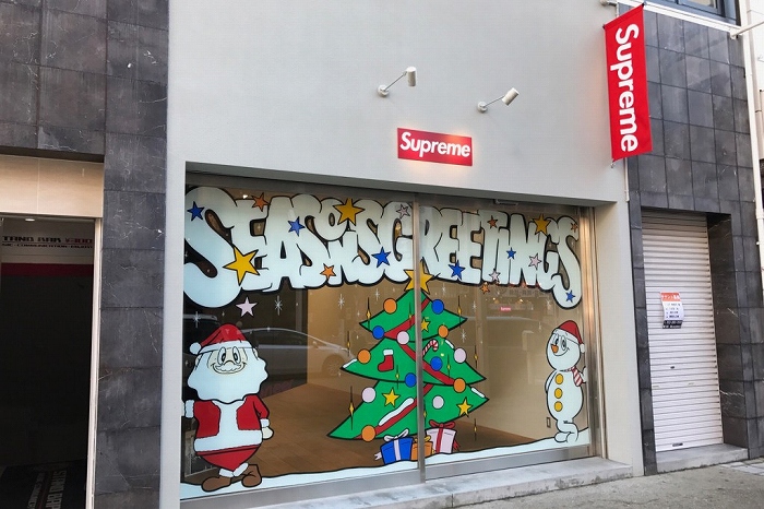 supreme-japan-christmas-store-fronts-15