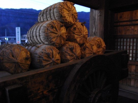 鉄　は　熱　い　う　ち　に　打　て　　　　　　(*ﾟ∀ﾟ)=3ﾑｯﾊｰ