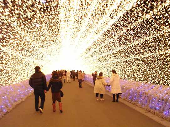 鉄　は　熱　い　う　ち　に　打　て　　　　　　(*ﾟ∀ﾟ)=3ﾑｯﾊｰ