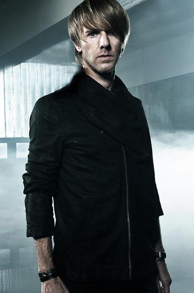 鉄　は　熱　い　う　ち　に　打　て　　　　(*ﾟ∀ﾟ)=3ﾑｯﾊｰ