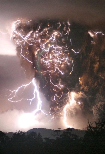 鉄　は　熱　い　う　ち　に　打　て　　　　　　(*ﾟ∀ﾟ)=3ﾑｯﾊｰ