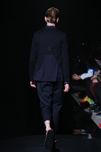 鉄　は　熱　い　う　ち　に　打　て　　　　(*ﾟ∀ﾟ)=3ﾑｯﾊｰ