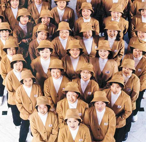 鉄　は　熱　い　う　ち　に　打　て　　　　(*ﾟ∀ﾟ)=3ﾑｯﾊｰ