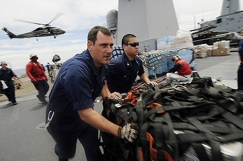 鉄　は　熱　い　う　ち　に　打　て　　　　(*ﾟ∀ﾟ)=3ﾑｯﾊｰ