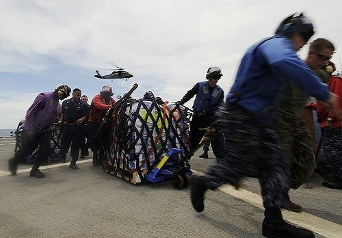 鉄　は　熱　い　う　ち　に　打　て　　　　(*ﾟ∀ﾟ)=3ﾑｯﾊｰ