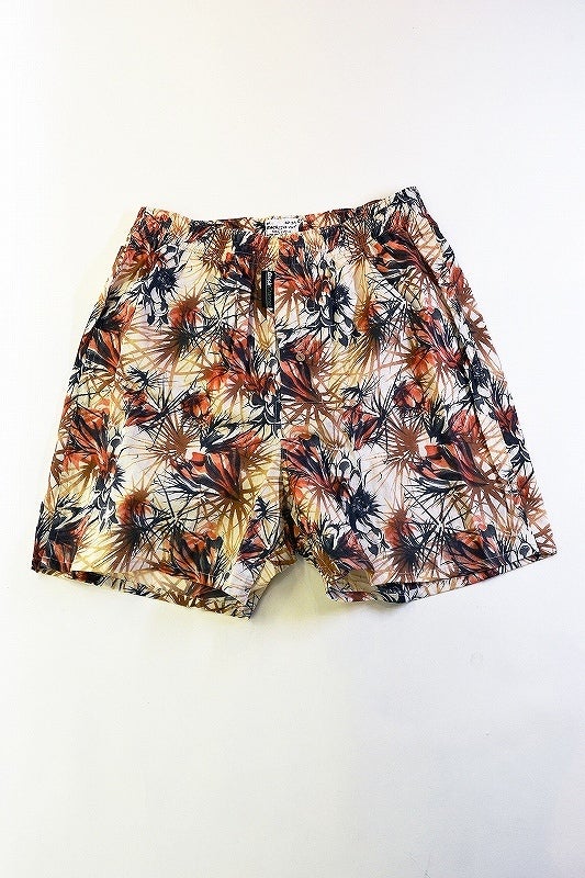 鉄　は　熱　い　う　ち　に　打　て　　　　(*ﾟ∀ﾟ)=3ﾑｯﾊｰ