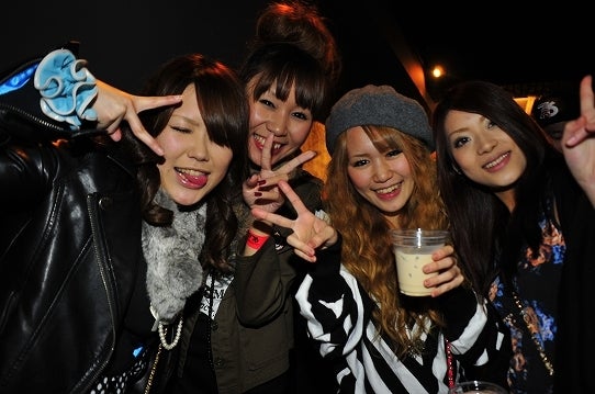 鉄　は　熱　い　う　ち　に　打　て　　　　(*ﾟ∀ﾟ)=3ﾑｯﾊｰ