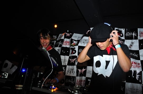 鉄　は　熱　い　う　ち　に　打　て　　　　(*ﾟ∀ﾟ)=3ﾑｯﾊｰ