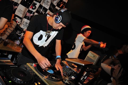 鉄　は　熱　い　う　ち　に　打　て　　　　(*ﾟ∀ﾟ)=3ﾑｯﾊｰ