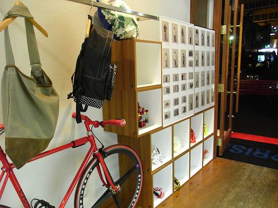 鉄　は　熱　い　う　ち　に　打　て　　　　　　(*ﾟ∀ﾟ)=3ﾑｯﾊｰ