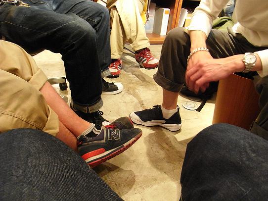 鉄　は　熱　い　う　ち　に　打　て　　　　　　(*ﾟ∀ﾟ)=3ﾑｯﾊｰ