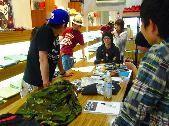 鉄　は　熱　い　う　ち　に　打　て　　　　　　(*ﾟ∀ﾟ)=3ﾑｯﾊｰ