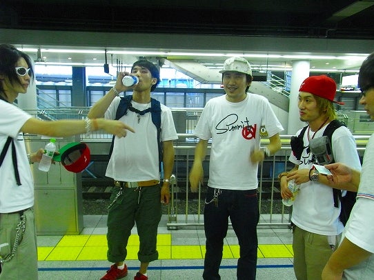 鉄　は　熱　い　う　ち　に　打　て　　　　　　(*ﾟ∀ﾟ)=3ﾑｯﾊｰ