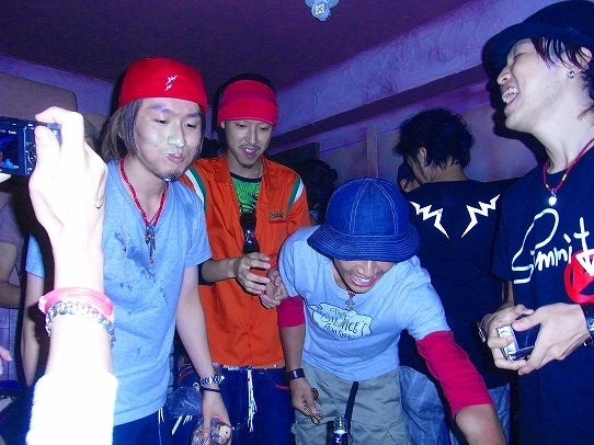 鉄　は　熱　い　う　ち　に　打　て　　　　　　(*ﾟ∀ﾟ)=3ﾑｯﾊｰ