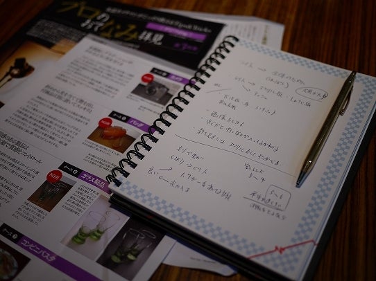 鉄 は 熱 い う ち に 打 て (*゚∀゚)=3ムッハー