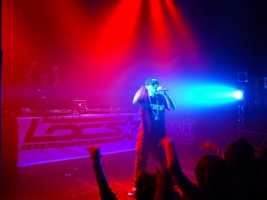 鉄　は　熱　い　う　ち　に　打　て　　　　　　(*ﾟ∀ﾟ)=3ﾑｯﾊｰ