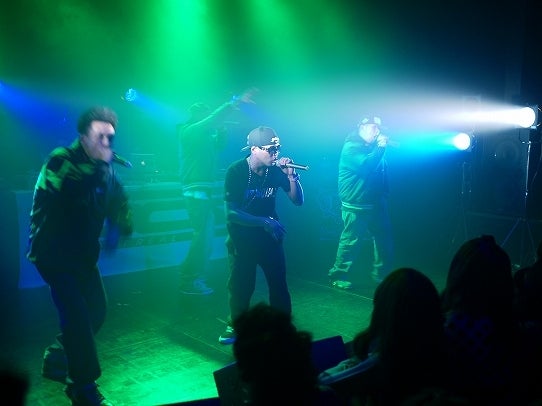 鉄　は　熱　い　う　ち　に　打　て　　　　　　(*ﾟ∀ﾟ)=3ﾑｯﾊｰ