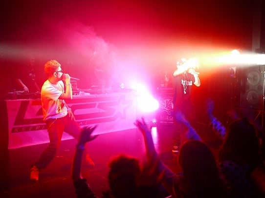 鉄　は　熱　い　う　ち　に　打　て　　　　　　(*ﾟ∀ﾟ)=3ﾑｯﾊｰ