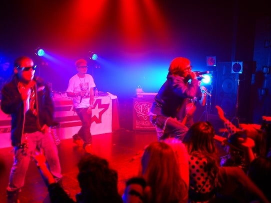 鉄　は　熱　い　う　ち　に　打　て　　　　　　(*ﾟ∀ﾟ)=3ﾑｯﾊｰ