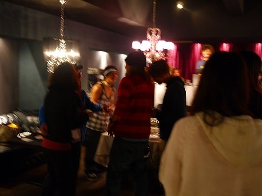 鉄　は　熱　い　う　ち　に　打　て　　　　　　(*ﾟ∀ﾟ)=3ﾑｯﾊｰ