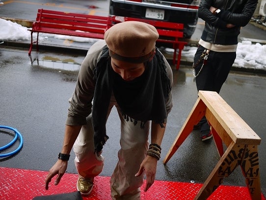 鉄 は 熱 い う ち に 打 て (*゚∀゚)=3ムッハー