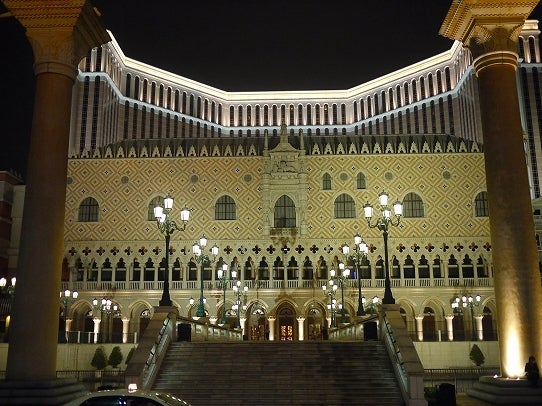 鉄　は　熱　い　う　ち　に　打　て　　　　　　(*ﾟ∀ﾟ)=3ﾑｯﾊｰ