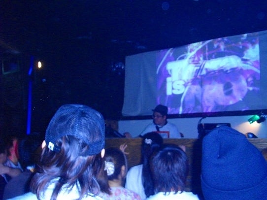 鉄　は　熱　い　う　ち　に　打　て　　　　　　(*ﾟ∀ﾟ)=3ﾑｯﾊｰ