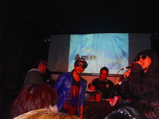 鉄　は　熱　い　う　ち　に　打　て　　　　　　(*ﾟ∀ﾟ)=3ﾑｯﾊｰ