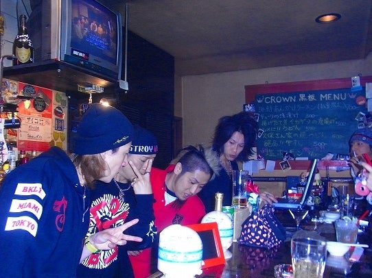 鉄　は　熱　い　う　ち　に　打　て　　　　　　(*ﾟ∀ﾟ)=3ﾑｯﾊｰ