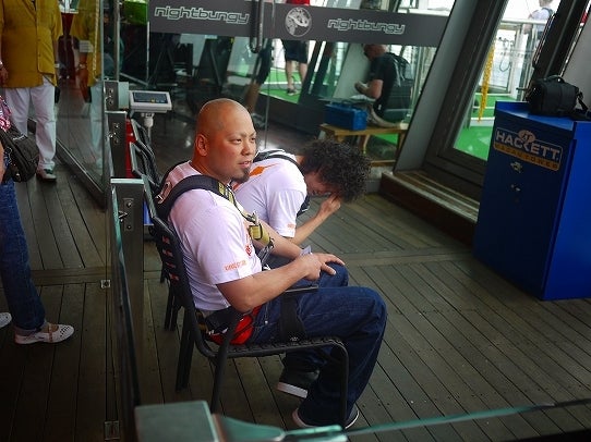 鉄　は　熱　い　う　ち　に　打　て　　　　　　(*ﾟ∀ﾟ)=3ﾑｯﾊｰ