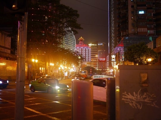 鉄　は　熱　い　う　ち　に　打　て　　　　　　(*ﾟ∀ﾟ)=3ﾑｯﾊｰ