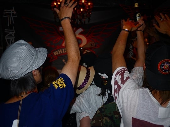 鉄 は 熱 い う ち に 打 て (*゚∀゚)=3ムッハー