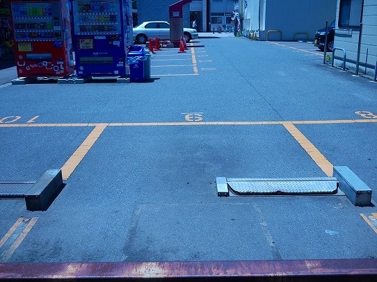 鉄　は　熱　い　う　ち　に　打　て　　　　　　(*ﾟ∀ﾟ)=3ﾑｯﾊｰ