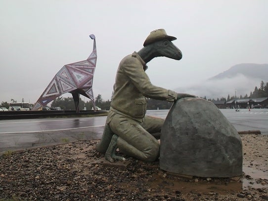 鉄　は　熱　い　う　ち　に　打　て　　　　(*ﾟ∀ﾟ)=3ﾑｯﾊｰ