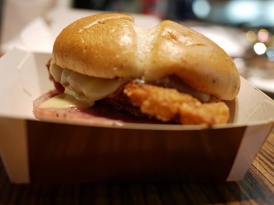 鉄　は　熱　い　う　ち　に　打　て　　　　(*ﾟ∀ﾟ)=3ﾑｯﾊｰ