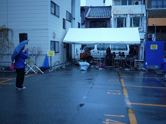 鉄　は　熱　い　う　ち　に　打　て　　　　(*ﾟ∀ﾟ)=3ﾑｯﾊｰ