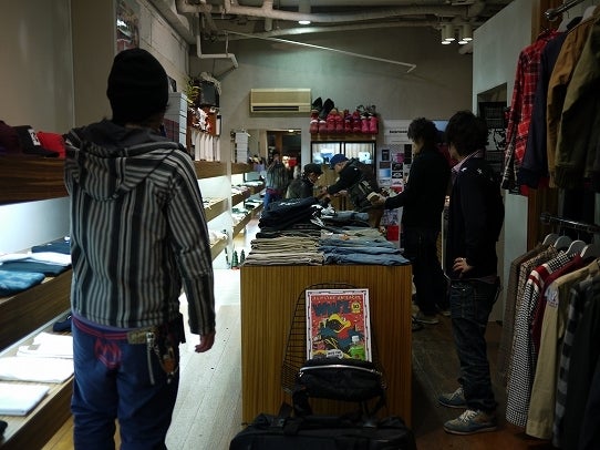 鉄　は　熱　い　う　ち　に　打　て　　　　(*ﾟ∀ﾟ)=3ﾑｯﾊｰ