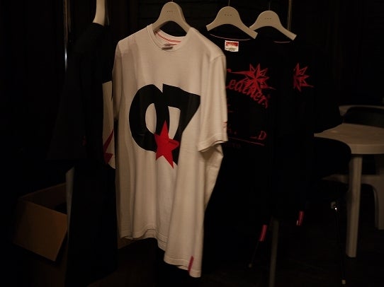 鉄　は　熱　い　う　ち　に　打　て　　　　(*ﾟ∀ﾟ)=3ﾑｯﾊｰ