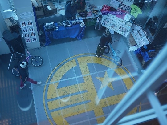 鉄　は　熱　い　う　ち　に　打　て　　　　(*ﾟ∀ﾟ)=3ﾑｯﾊｰ