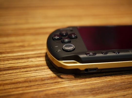 鉄　は　熱　い　う　ち　に　打　て　　　　(*ﾟ∀ﾟ)=3ﾑｯﾊｰ