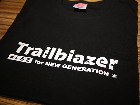 鉄　は　熱　い　う　ち　に　打　て　　　　(*ﾟ∀ﾟ)=3ﾑｯﾊｰ