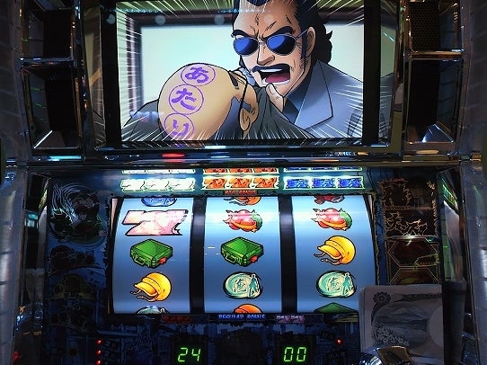 鉄　は　熱　い　う　ち　に　打　て　　　　(*ﾟ∀ﾟ)=3ﾑｯﾊｰ