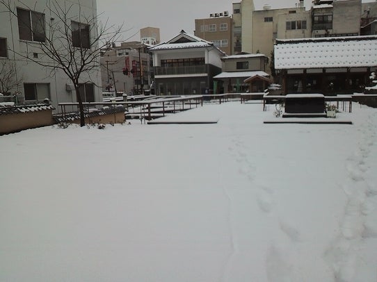 鉄　は　熱　い　う　ち　に　打　て　　　　(*ﾟ∀ﾟ)=3ﾑｯﾊｰ