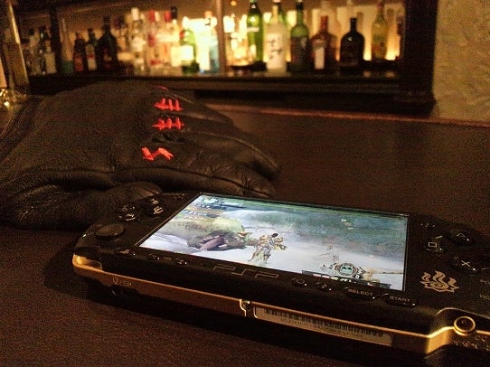 鉄　は　熱　い　う　ち　に　打　て　　　　(*ﾟ∀ﾟ)=3ﾑｯﾊｰ