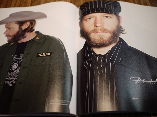 鉄　は　熱　い　う　ち　に　打　て　　　　(*ﾟ∀ﾟ)=3ﾑｯﾊｰ