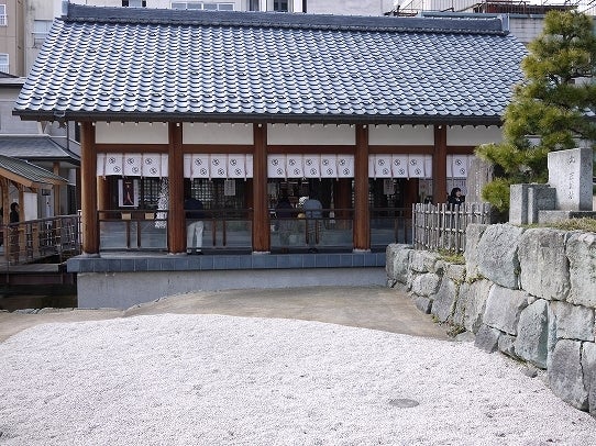 鉄　は　熱　い　う　ち　に　打　て　　　　(*ﾟ∀ﾟ)=3ﾑｯﾊｰ