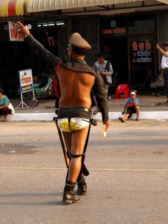 鉄　は　熱　い　う　ち　に　打　て　　　　(*ﾟ∀ﾟ)=3ﾑｯﾊｰ