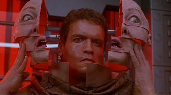 鉄　は　熱　い　う　ち　に　打　て　　　　(*ﾟ∀ﾟ)=3ﾑｯﾊｰ