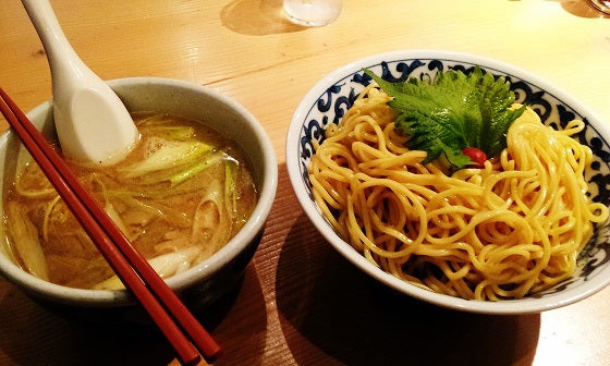 鉄　は　熱　い　う　ち　に　打　て　　　　(*ﾟ∀ﾟ)=3ﾑｯﾊｰ