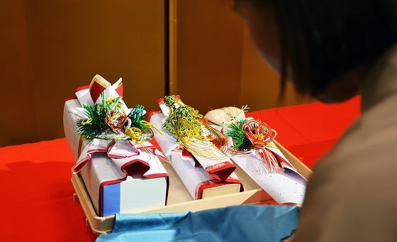 鉄　は　熱　い　う　ち　に　打　て　　　　(*ﾟ∀ﾟ)=3ﾑｯﾊｰ